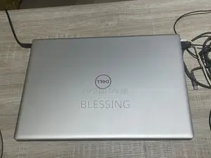 Laptop Dell Inspiron 16 5635 8GB AMD Ryzen 5 SSD 512GB