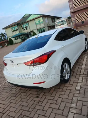 Hyundai Elantra Value Edition Sedan FWD (1.8L 4cyl 6A) 2016 White