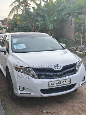 Toyota Venza 2009 White