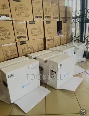 5.12kwh Lifep04 Solar Energy Storage + 5000w Inverter + 5 Panels