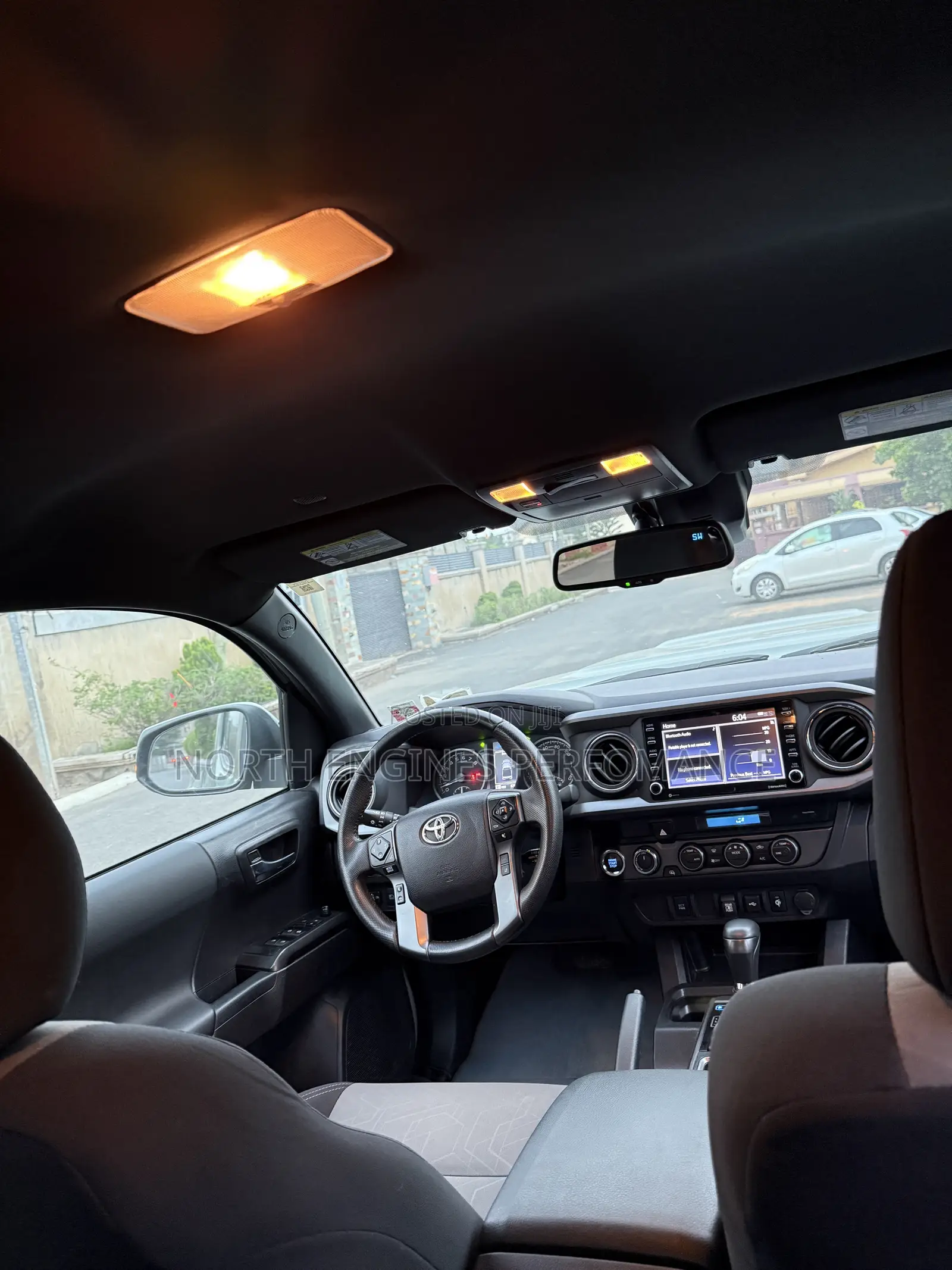 Toyota Tacoma TRD Sport Double Cab 5' Bed V6 AT 2023 Green