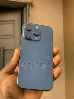 Apple iPhone 15 Pro 128 GB Blue