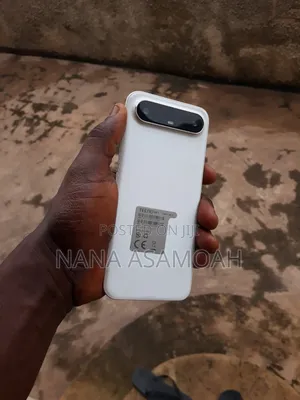 Tecno Spark Slim 256 GB White