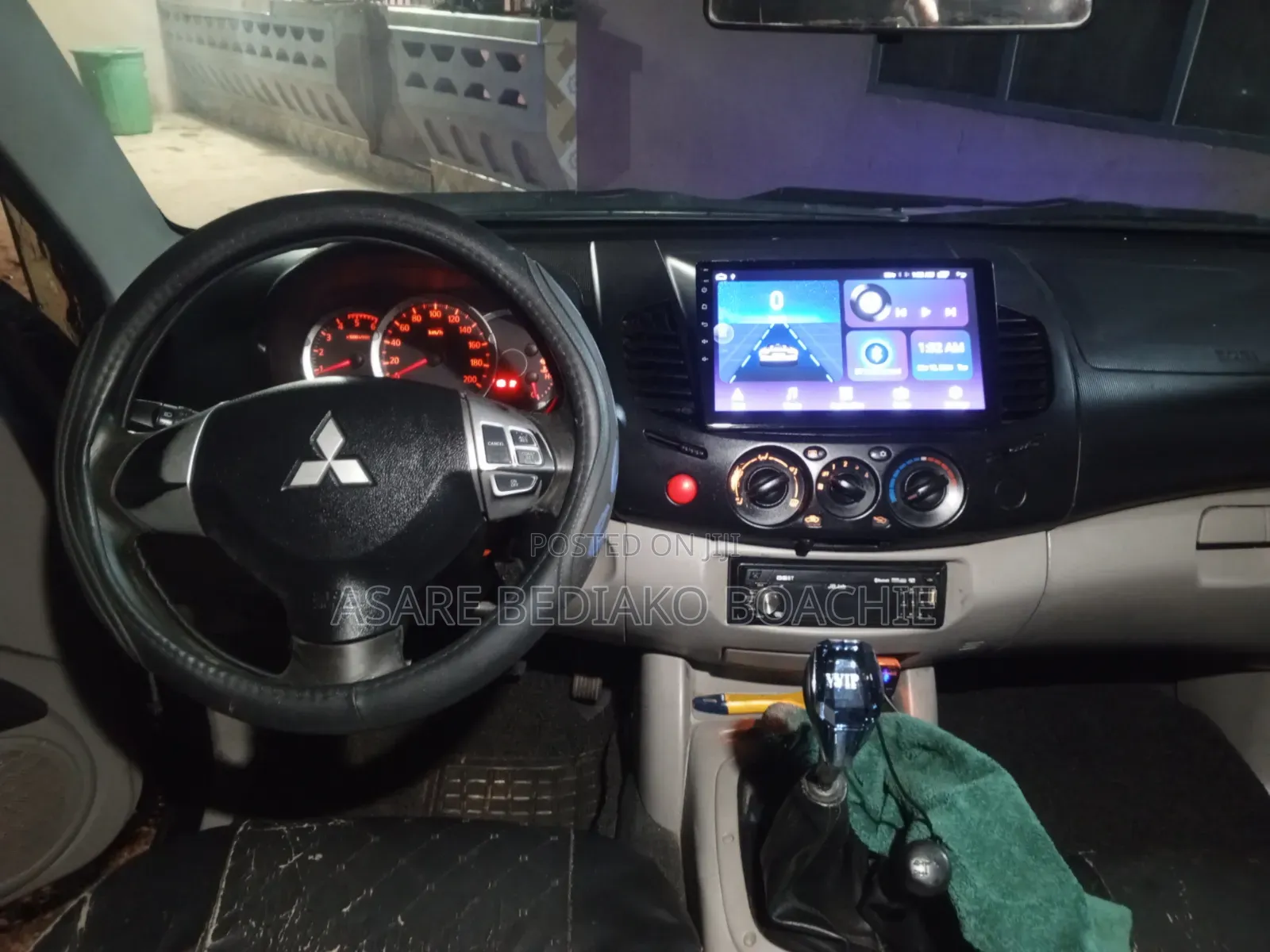 Mitsubishi L200 Double Cab 2.5 136hp 4WD 2014 Silver
