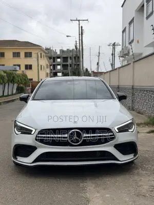 Mercedes-Benz CLA-Class AMG CLA 35 4MATIC Sedan 2022 White