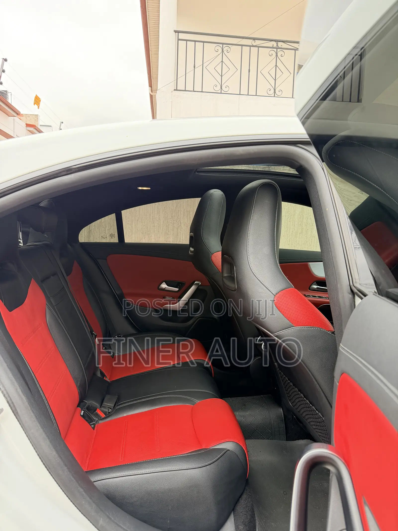 Mercedes-Benz CLA-Class AMG CLA 35 4MATIC Sedan 2022 White