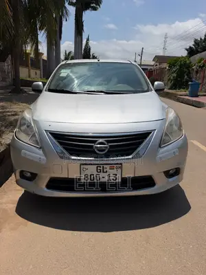 Nissan Almera 2013 Silver