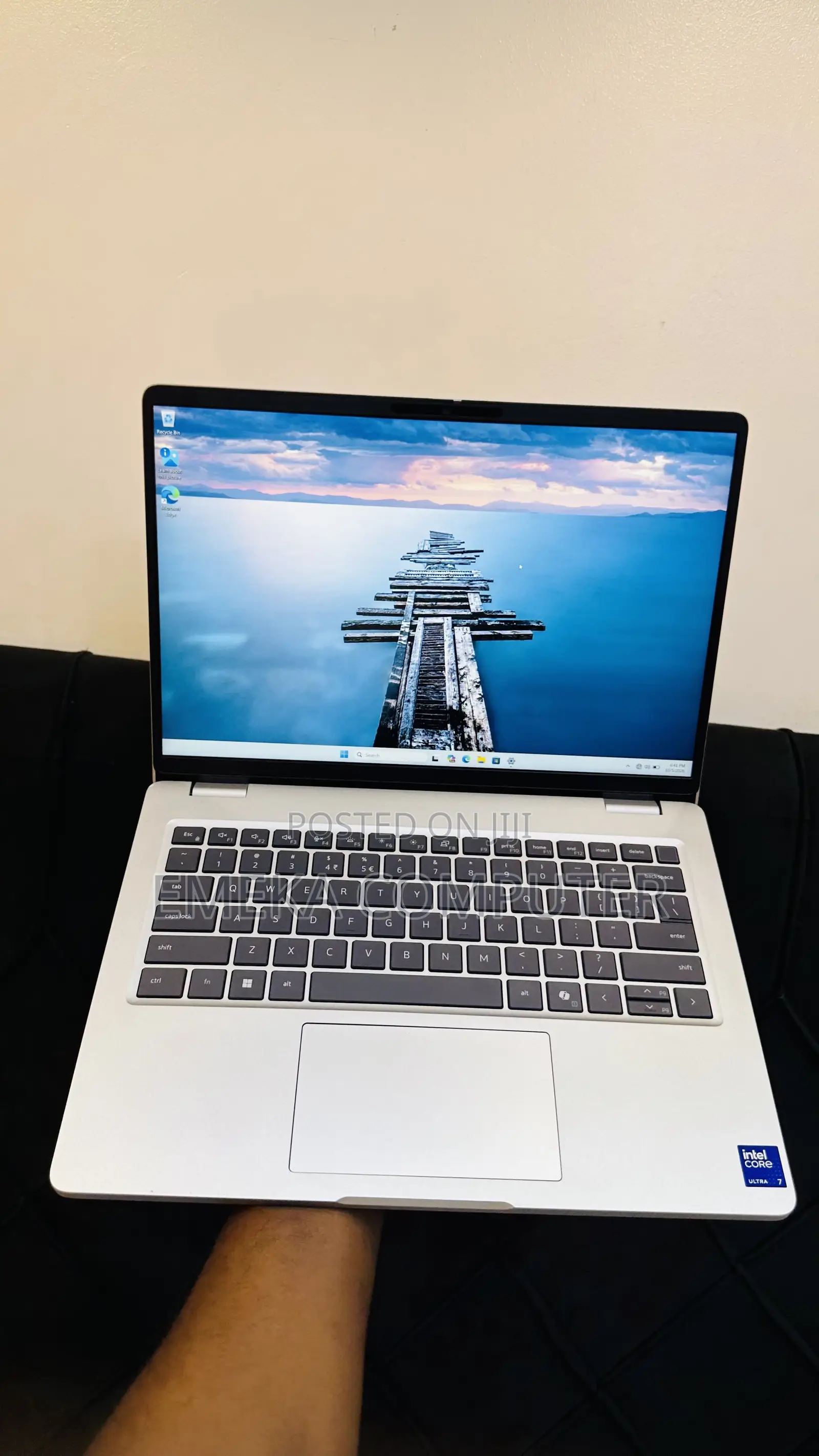 New Laptop Dell Pro 14 16GB Intel Core Ultra 7 SSD 512GB