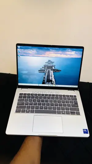 New Laptop Dell Pro 14 16GB Intel Core Ultra 7 SSD 512GB