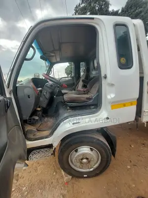 Hyundai Mighty Two