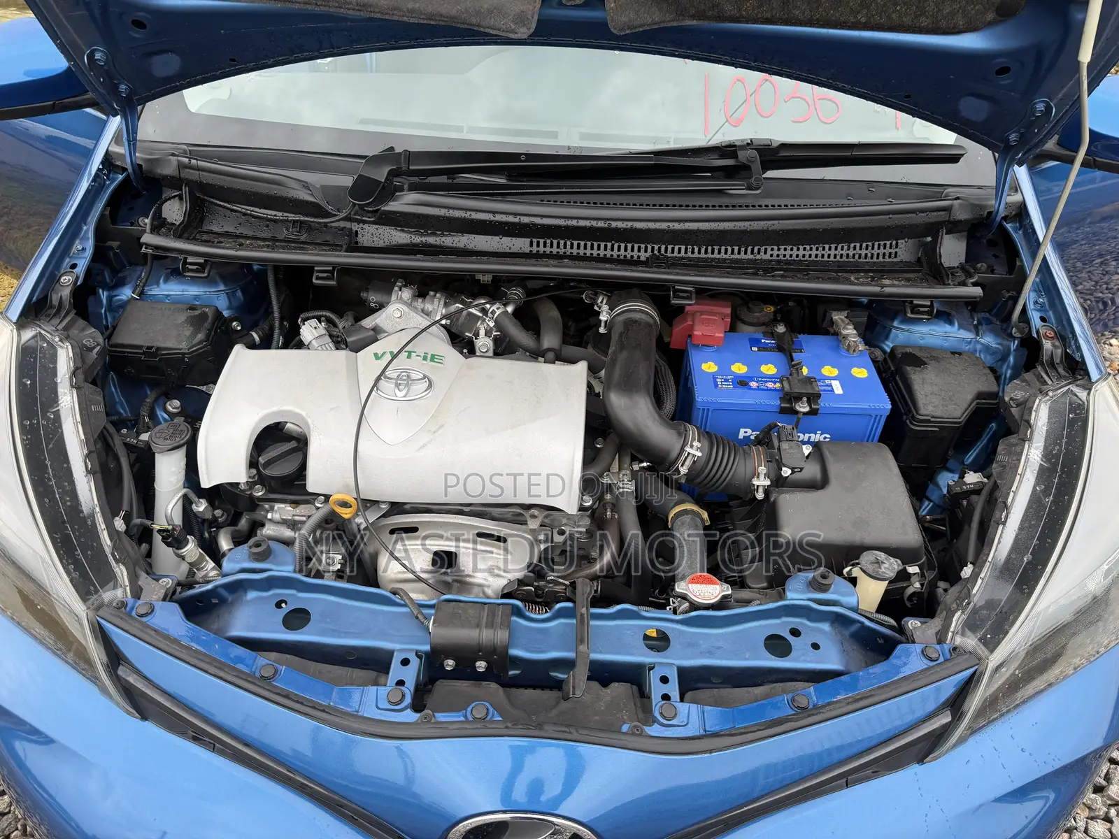 Toyota Vitz 1.3 FWD 5dr 2015 Blue