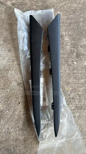 Honda Civic Headlights Down Stripe Moulding 2022 2023 2024 2025 2026
