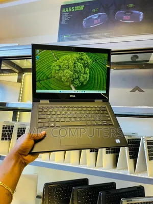 Laptop Dell Latitude 3390 2-in-1 8GB Intel Core i5 SSD 256GB