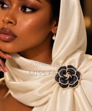 Noir Camellia Brooch