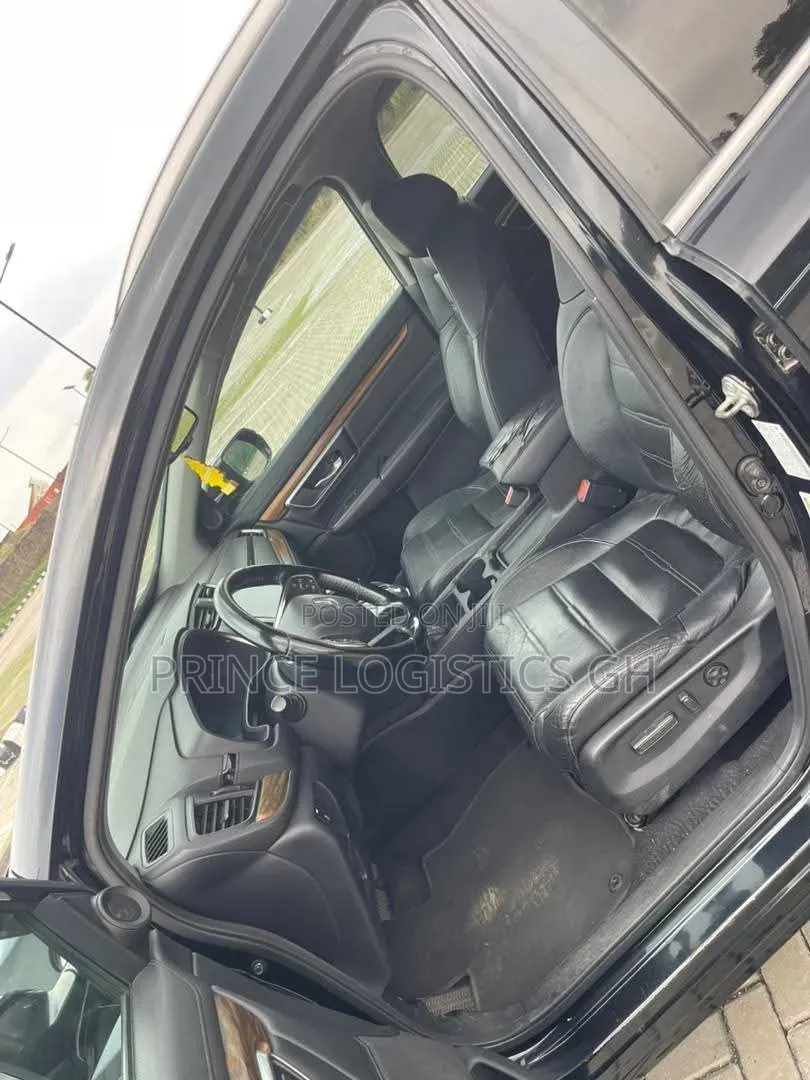 Honda CR-V Touring AWD 2018 Black