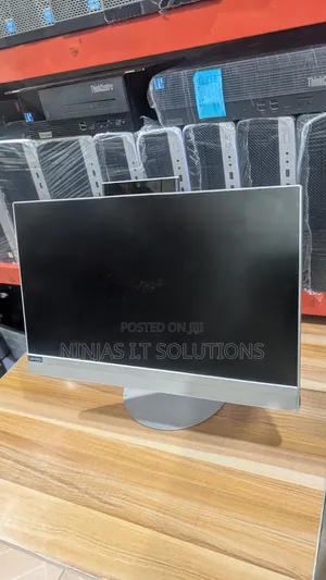Desktop Computer Lenovo ideacentre AIO 520 8GB Intel Core i3 HDD 1T