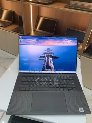 Laptop Dell Precision 5550 32GB Intel Core i7 SSD 512GB