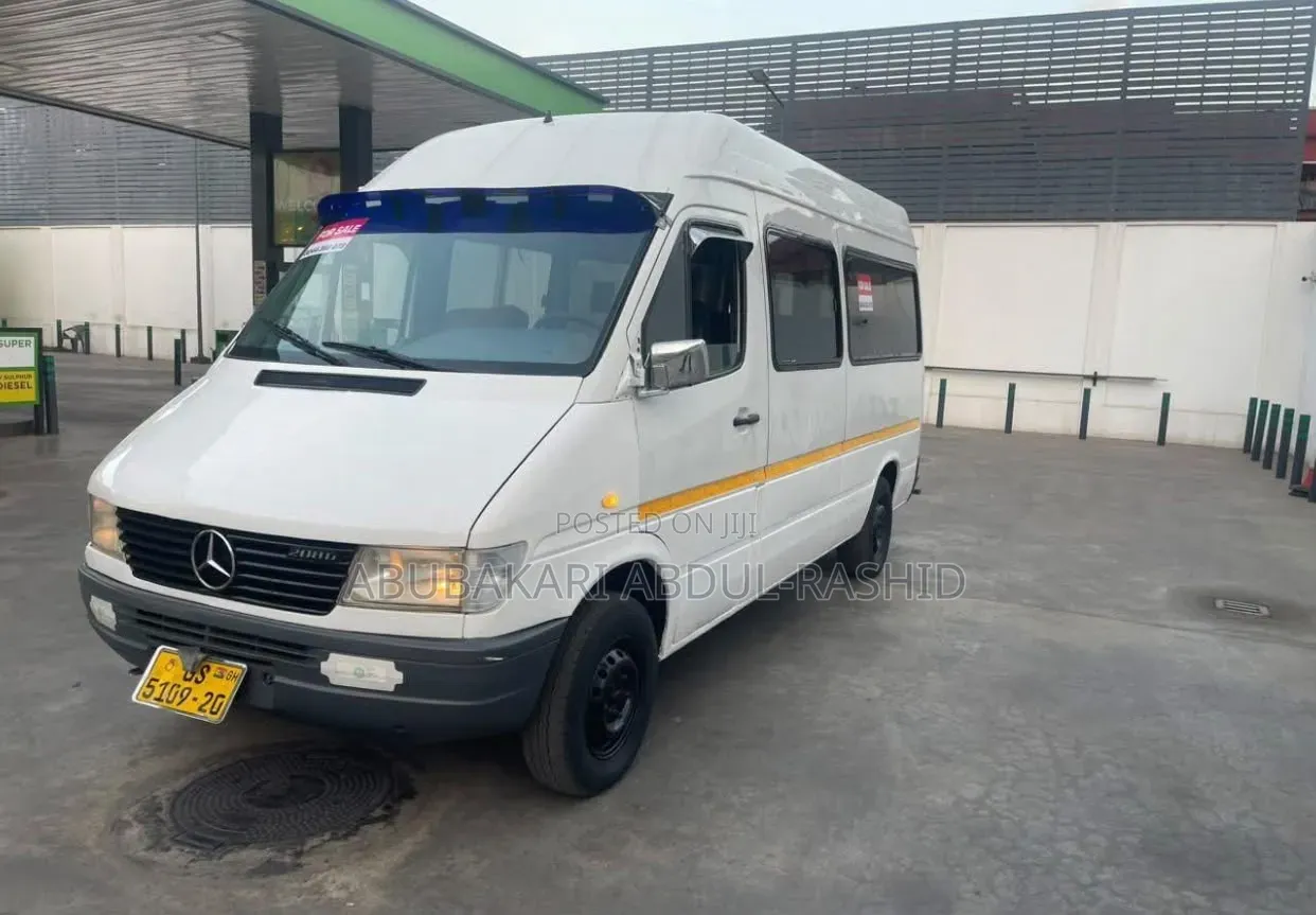 Mercedes-Benz T1/TN 1998 White