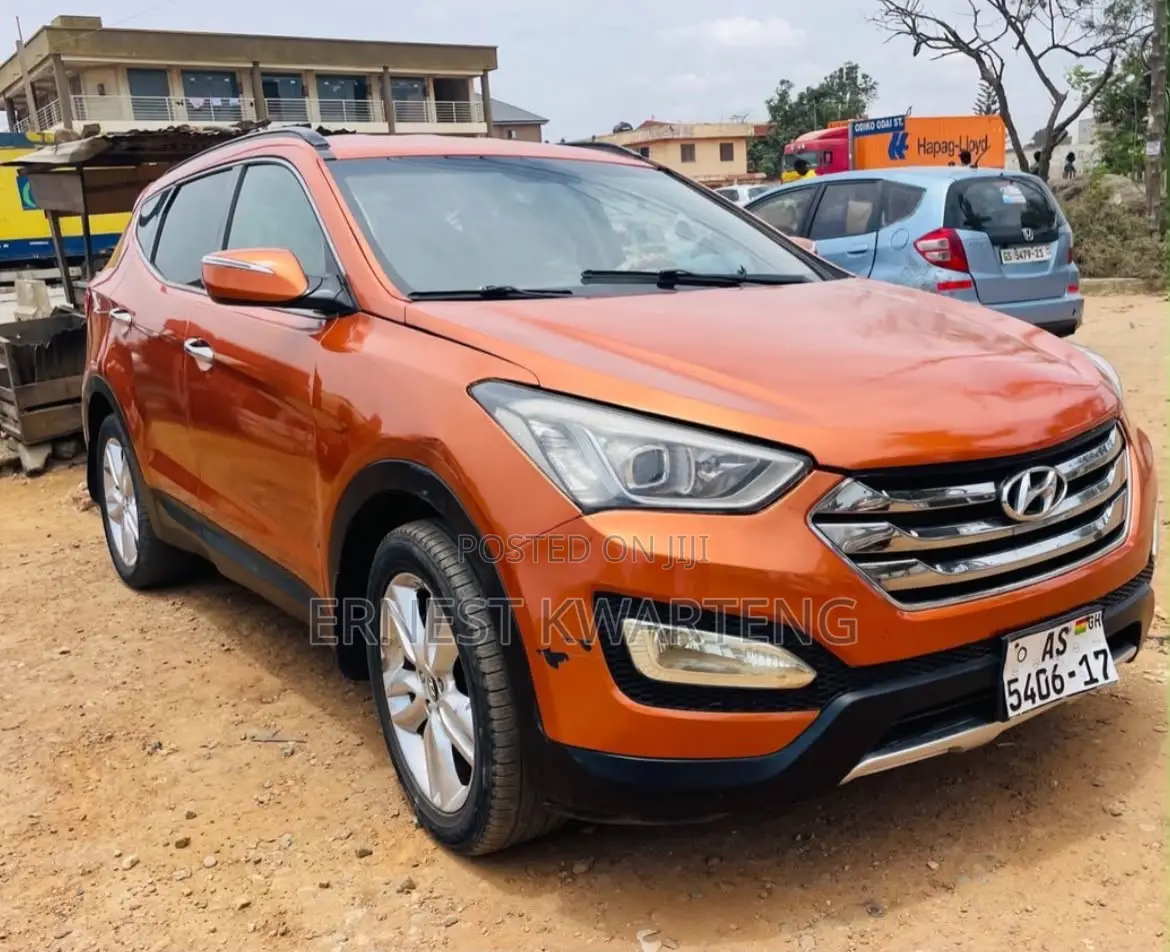 Hyundai Santa Fe 2015 Orange
