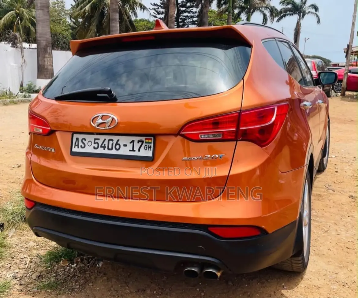 Hyundai Santa Fe 2015 Orange