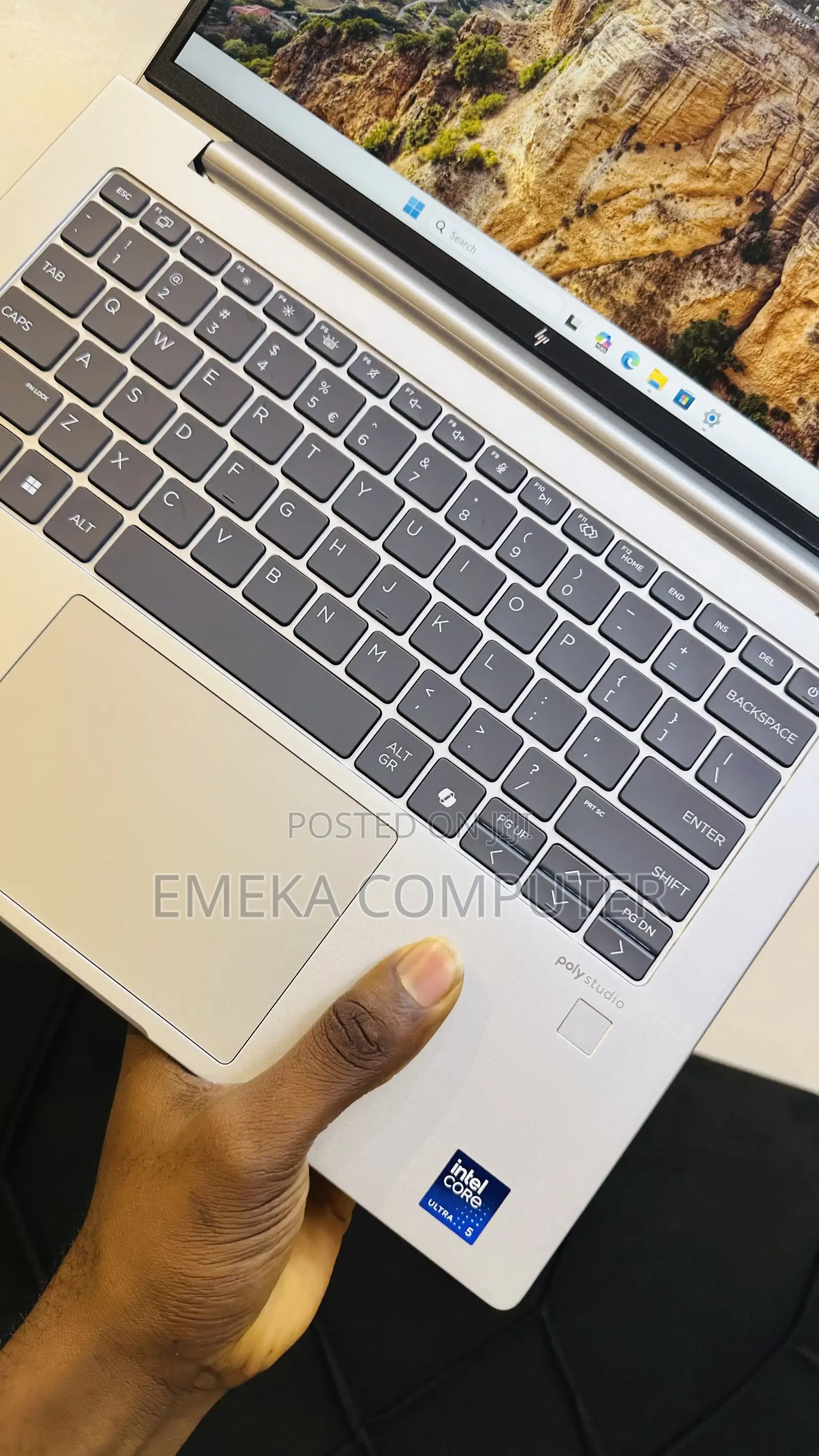 New Laptop HP EliteBook 640 G11 16GB Intel Core Ultra 5 SSD 512GB