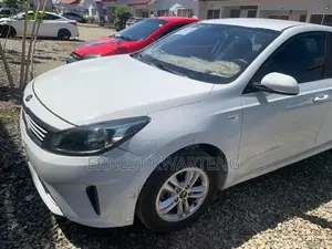 Kia Forte 2019 White