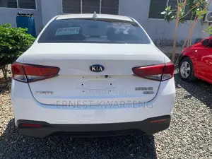 Kia Forte 2019 White