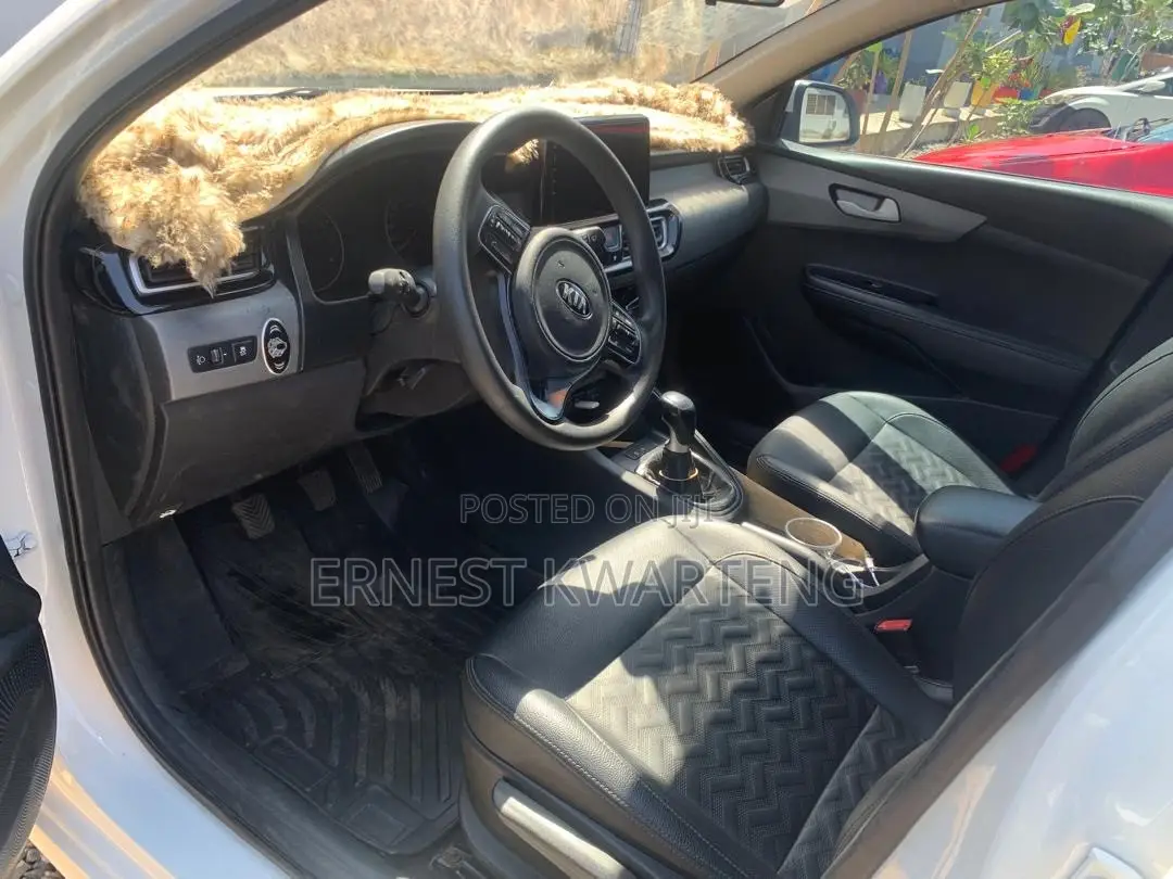 Kia Forte 2019 White