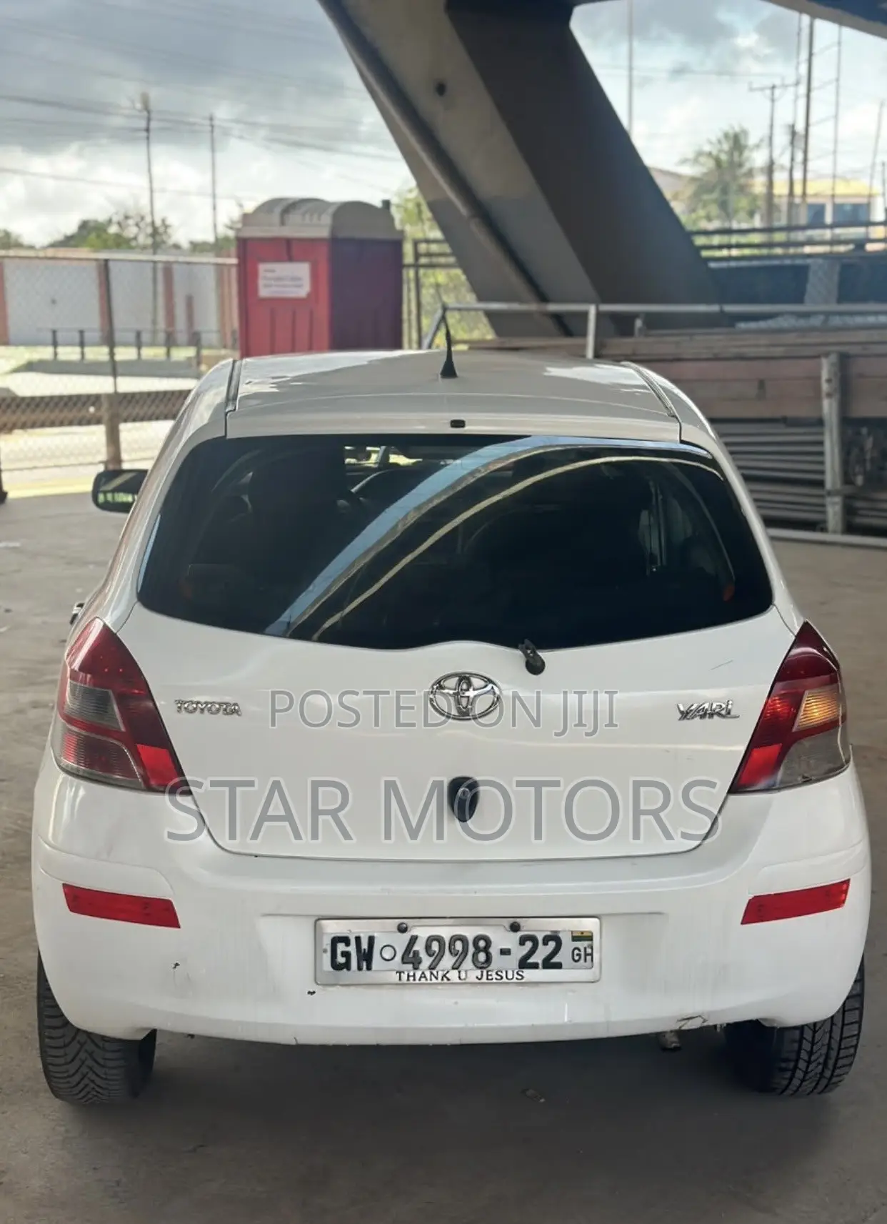 Toyota Yaris 2010 White