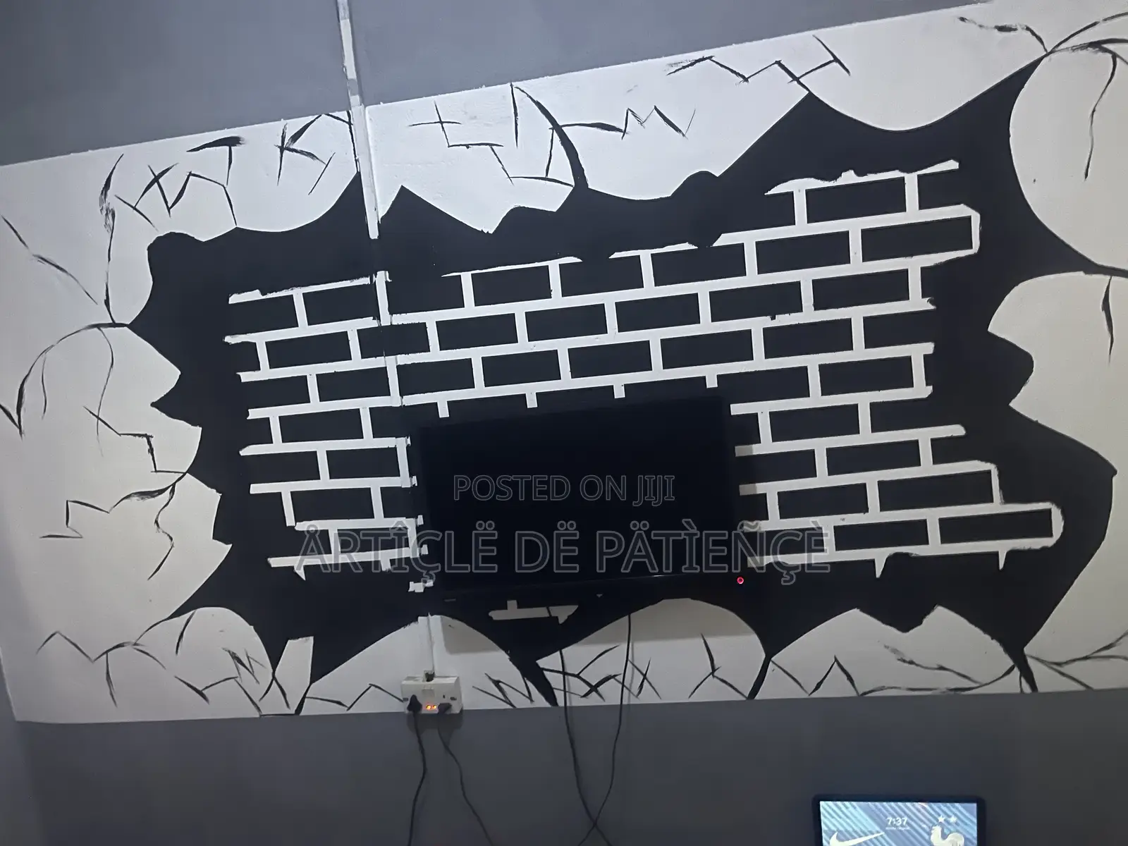 Painting and Wallpaper of All Kinds