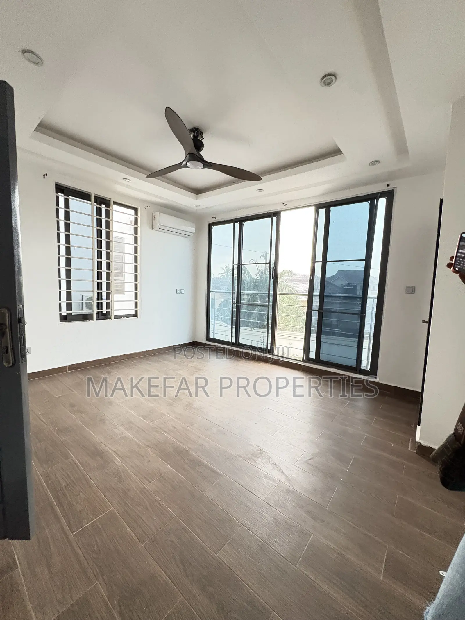3bdrm House in School Junction for rent