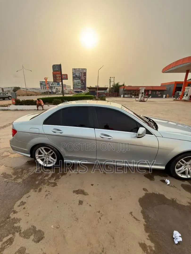 Mercedes-Benz C250 2013 Gray