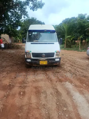 Mercedes-Benz Sprinter 2000 White