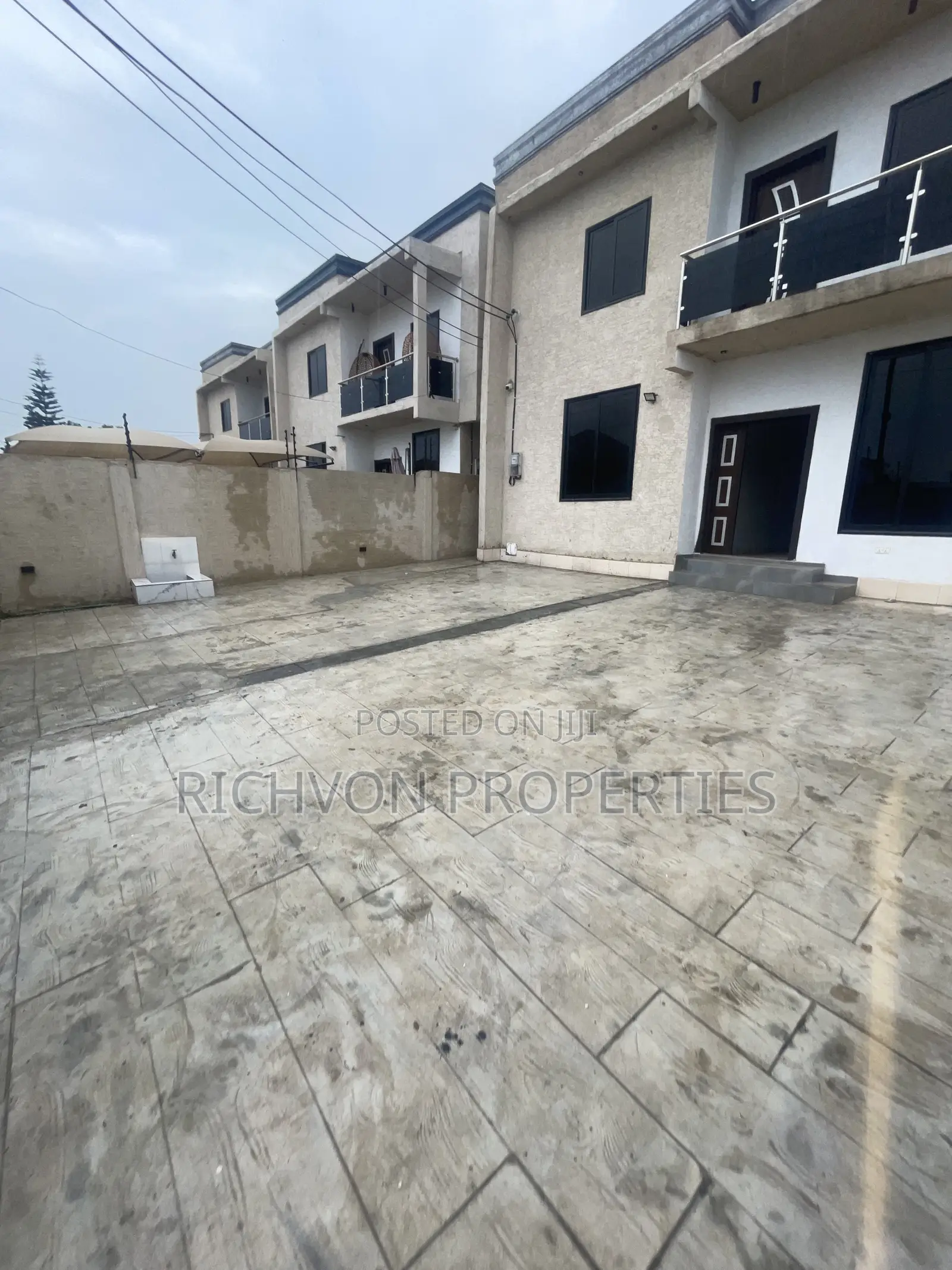 4bdrm House in Richvon Properties, Spintex for rent