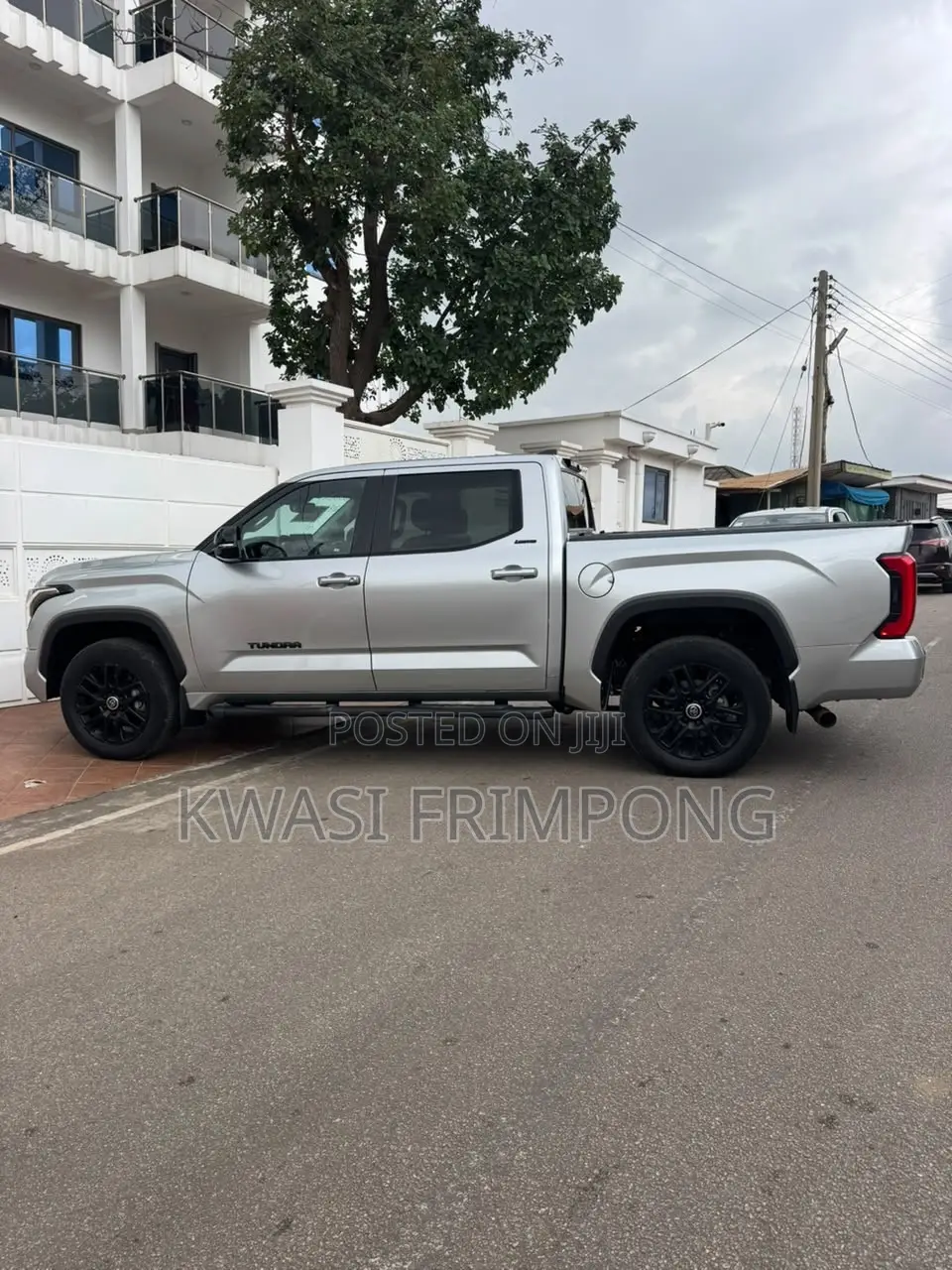 Toyota Tundra Limited CrewMax 6.5' Bed 2024 Silver