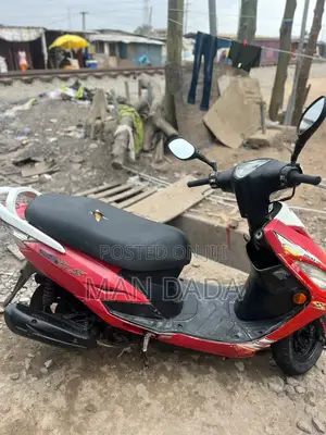 Kymco Agility 2018 Orange