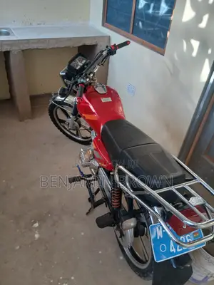 Royal RY125 2024 Red