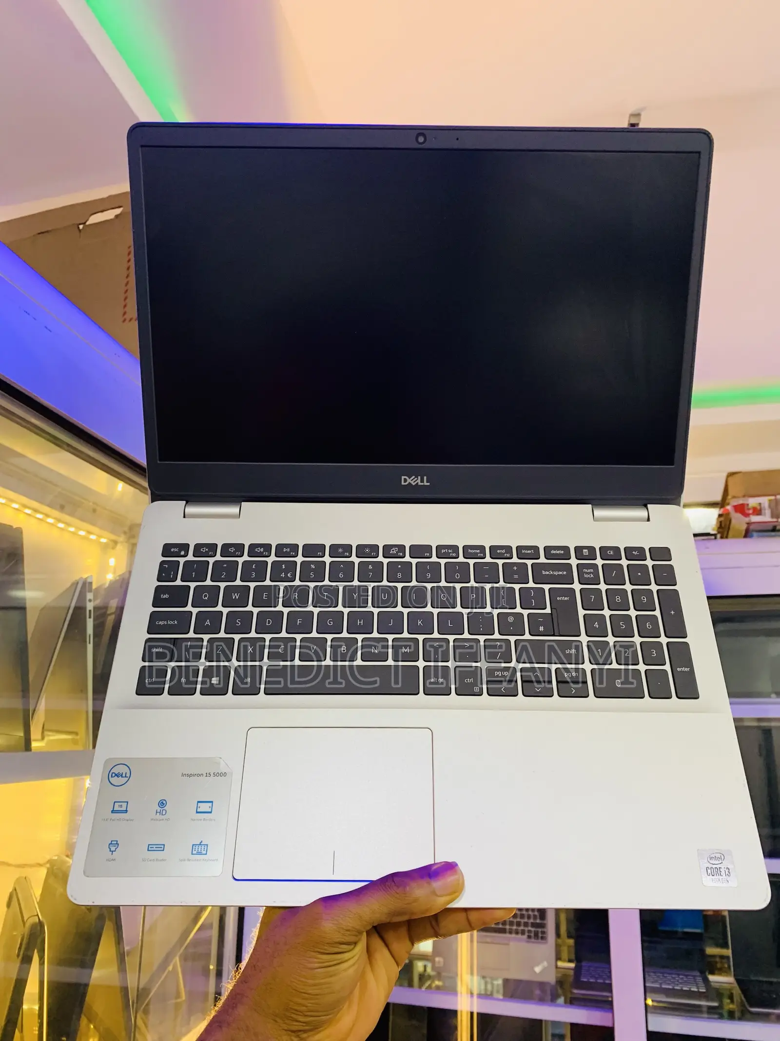 Laptop Dell Inspiron 15 5000 8GB Intel Core i3 SSD 256GB