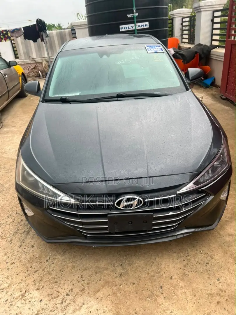 Hyundai Elantra SE 2020
