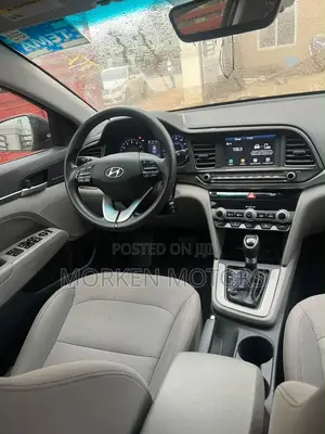 Hyundai Elantra SE 2020