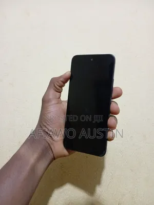 Infinix Hot 60 128 GB Black