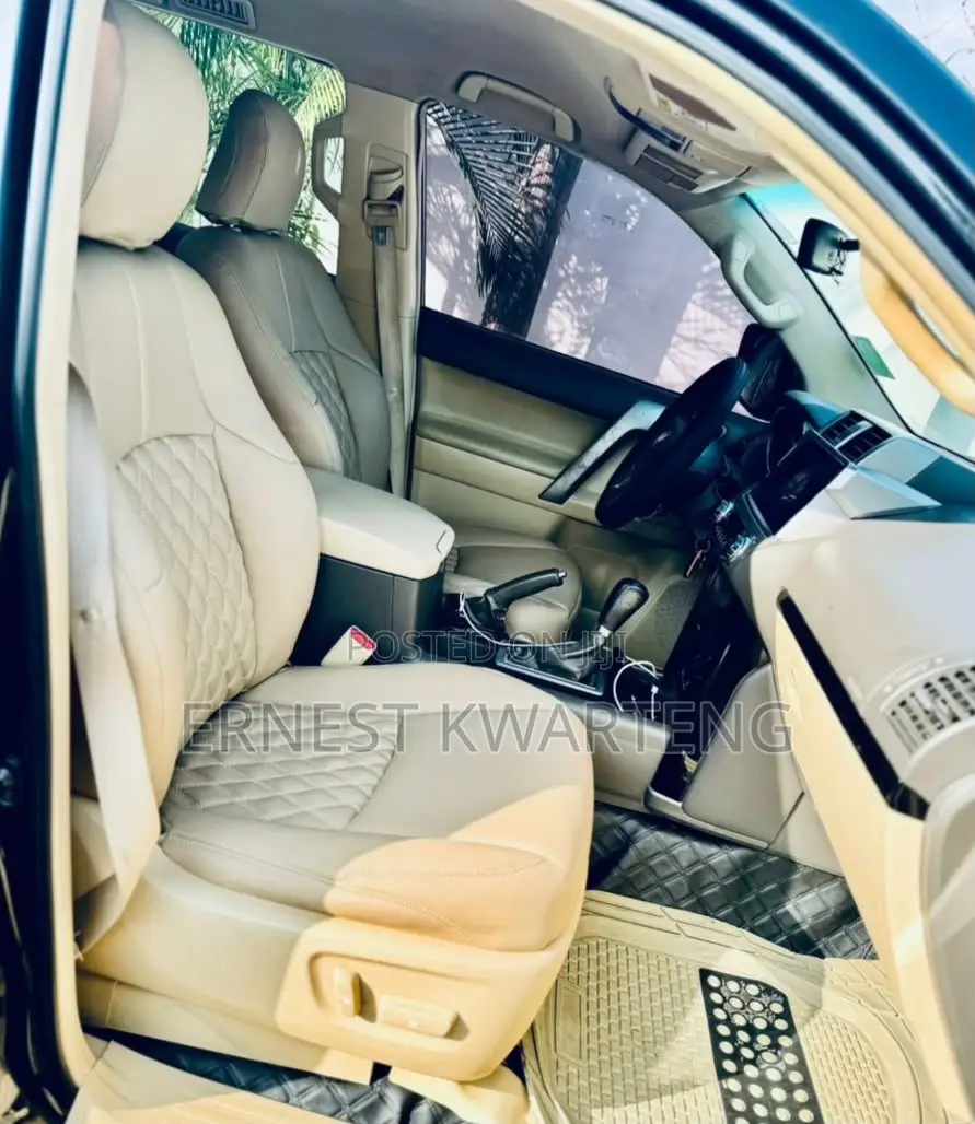 Toyota Land Cruiser Prado 2015 Black