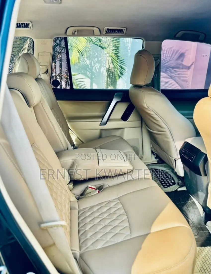 Toyota Land Cruiser Prado 2015 Black