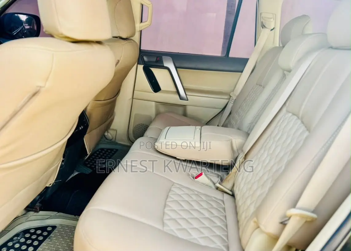 Toyota Land Cruiser Prado 2015 Black