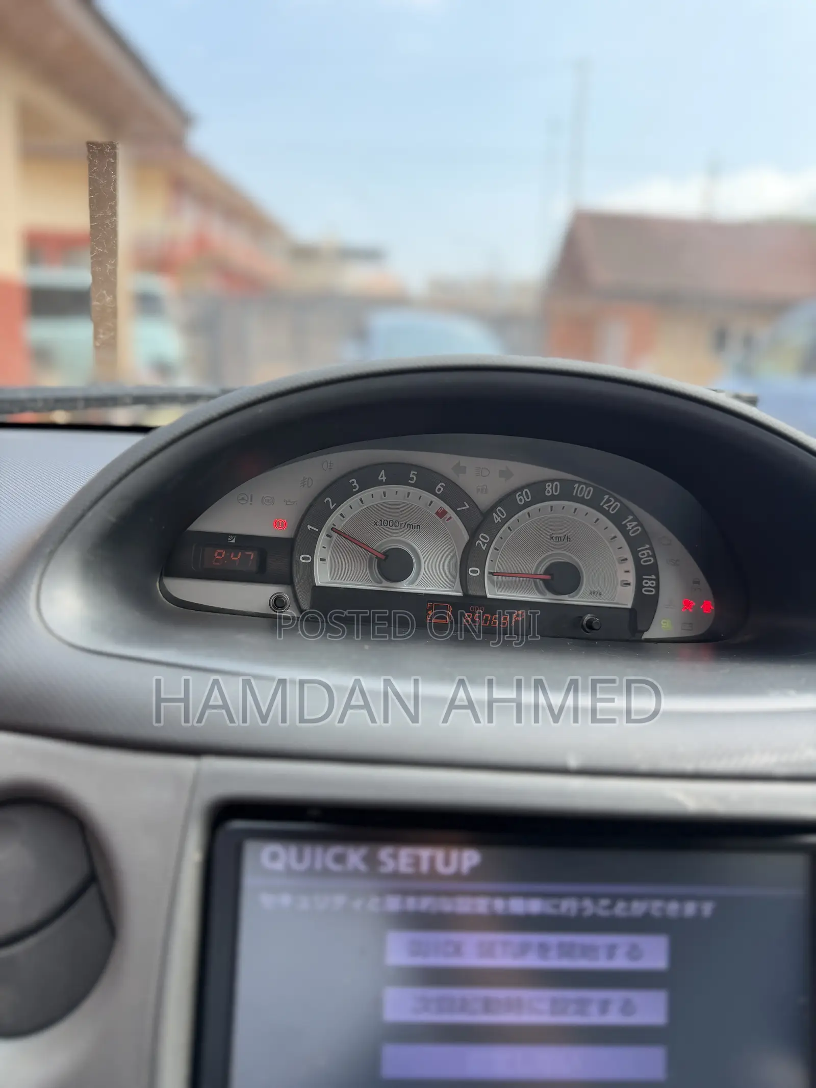 Toyota Sienta 1.5 FWD 2012 Gray