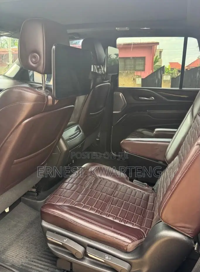 Cadillac Escalade 2023 Black
