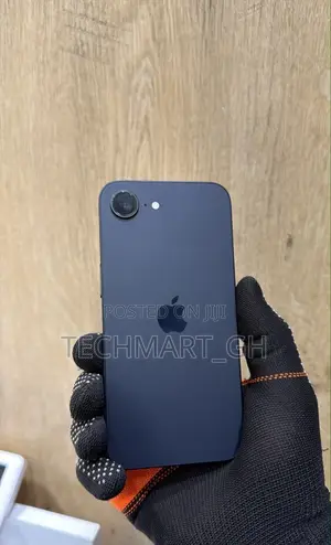 Apple iPhone 16e 128 GB Black