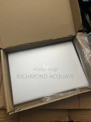 New Laptop HP EliteBook 840 G6 8GB AMD Ryzen 5 SSD 256GB