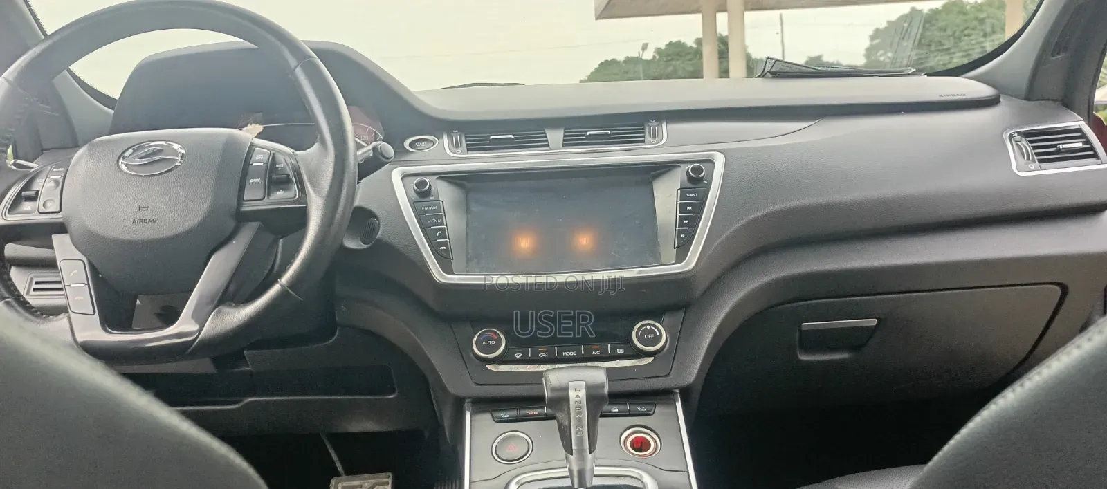 Land Rover Range Rover 2024 White