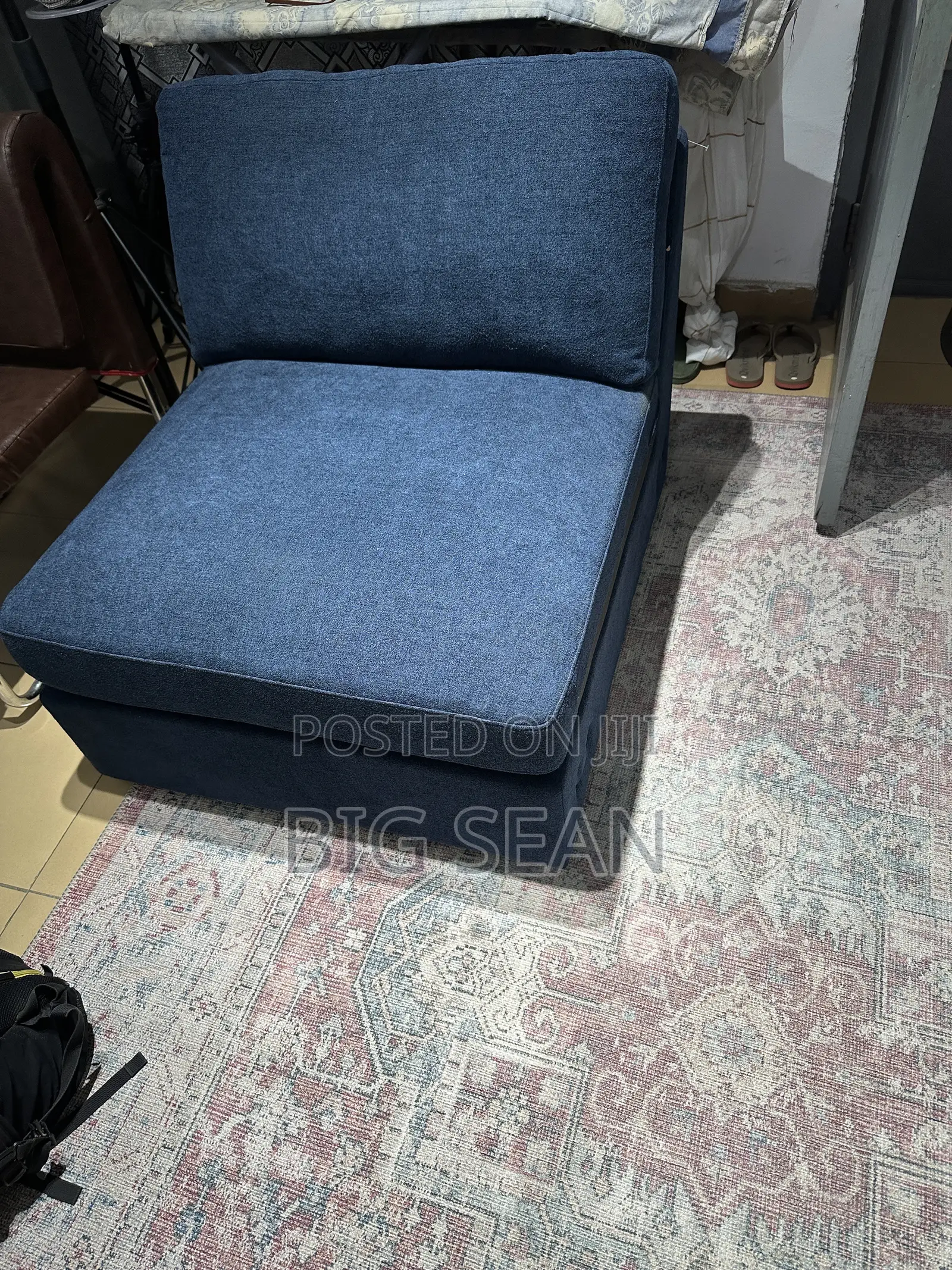 Single Armless Sofa